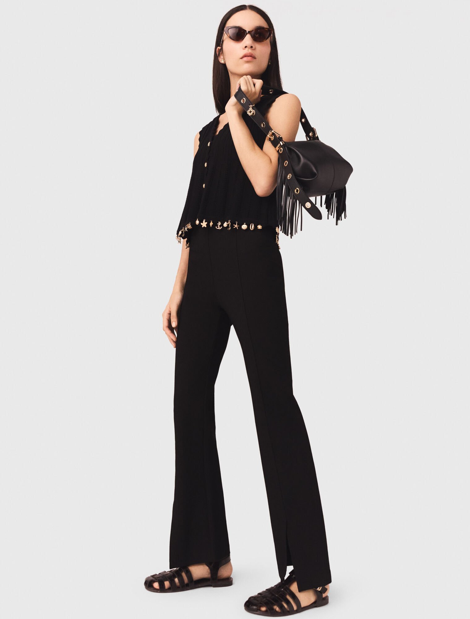 Pantalones con abertura