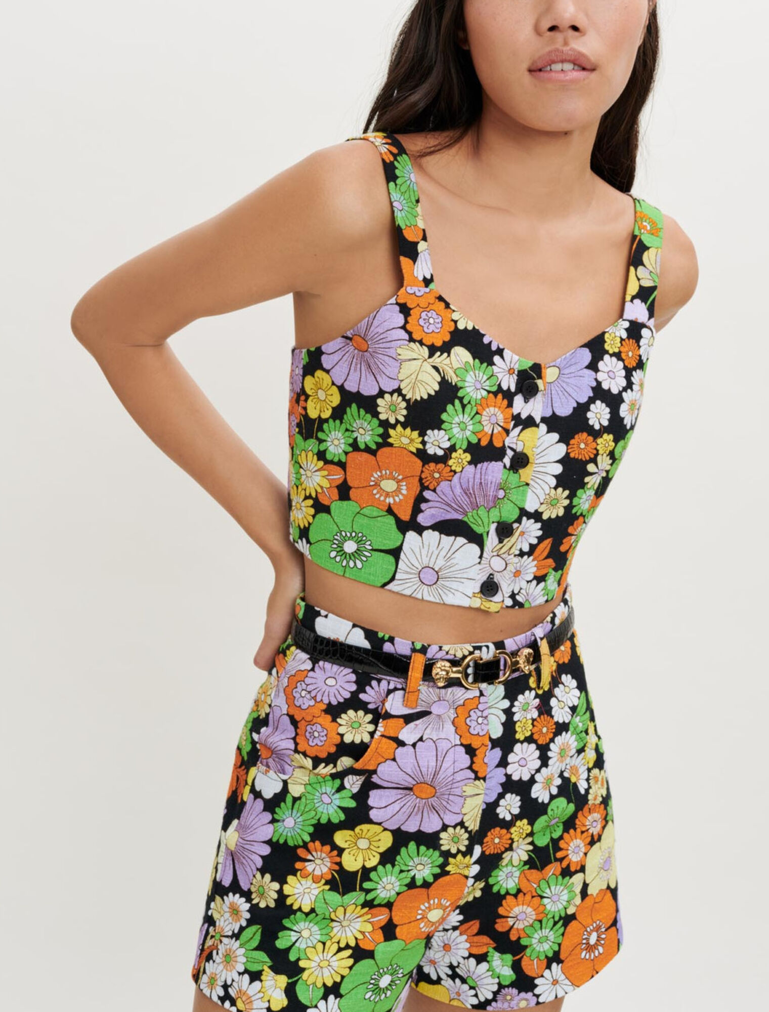 Top con estampado floral años 70