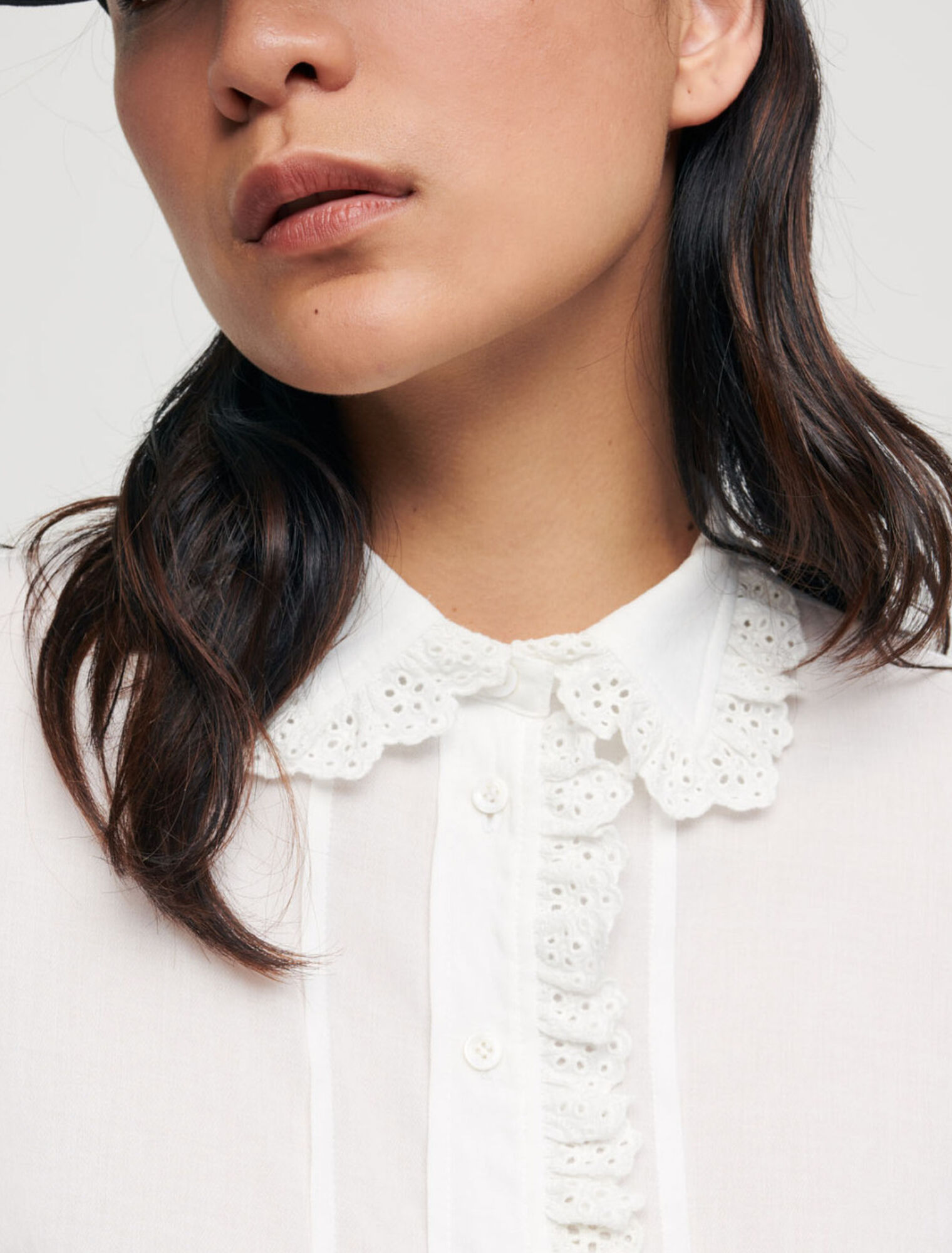 Camisa de gasa con cuello bebé