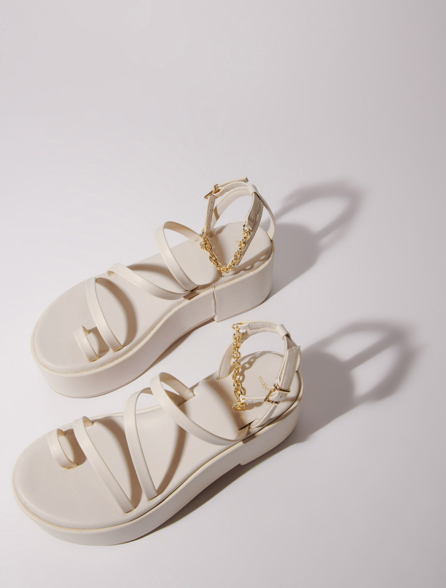 Sandalias de cuña de piel