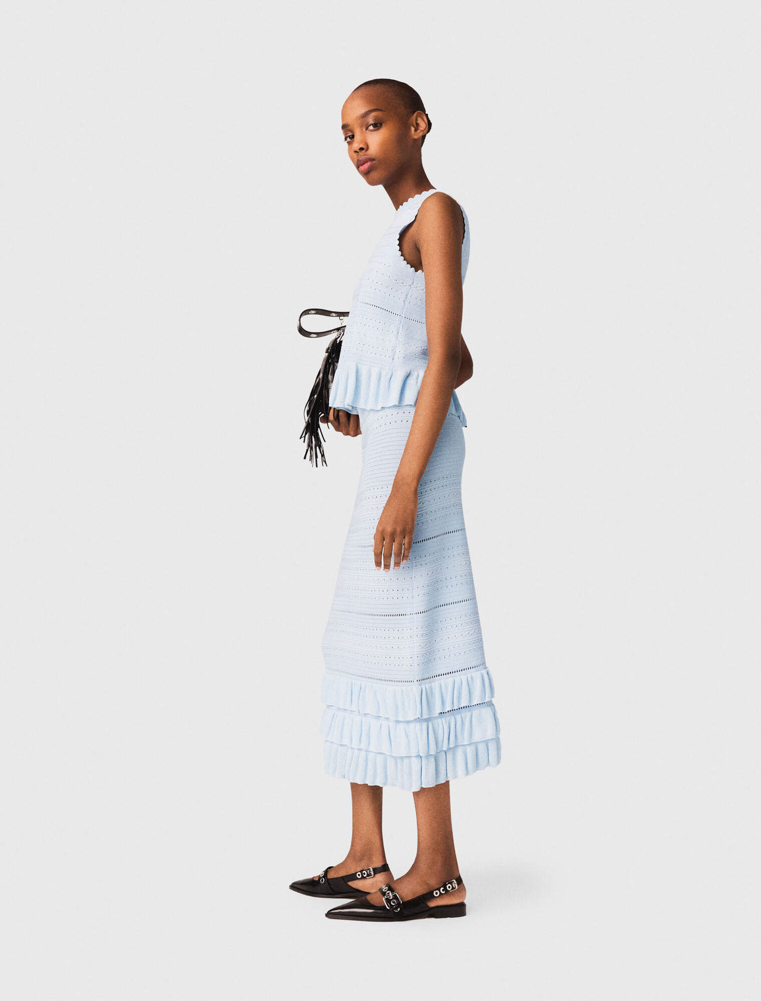 Falda larga de punto con volantes