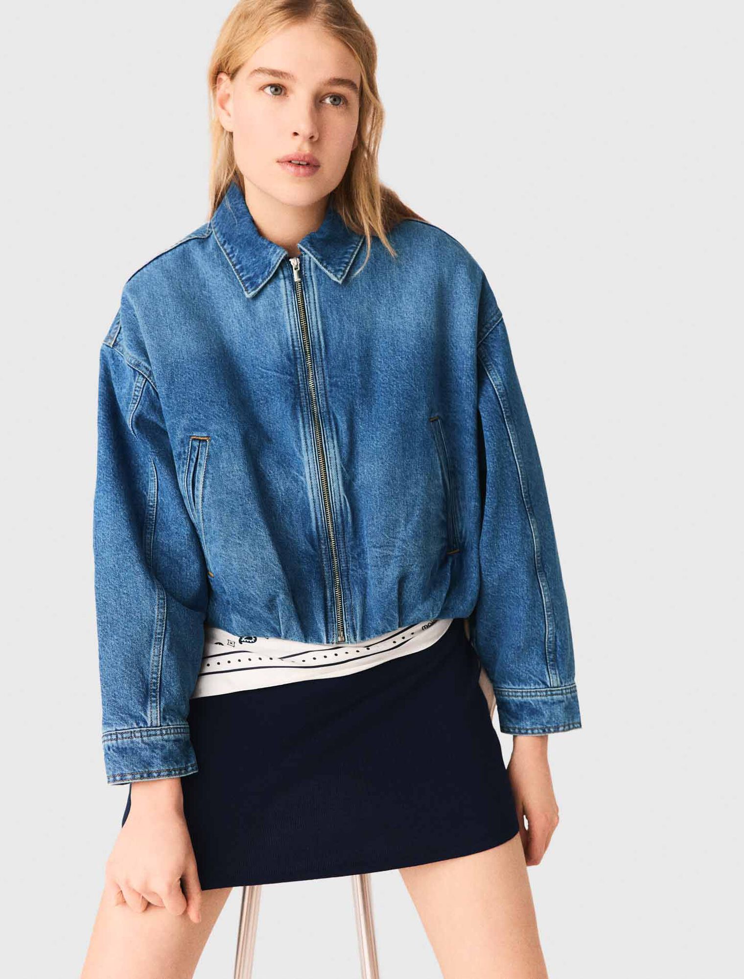 Cazadora bomber de denim