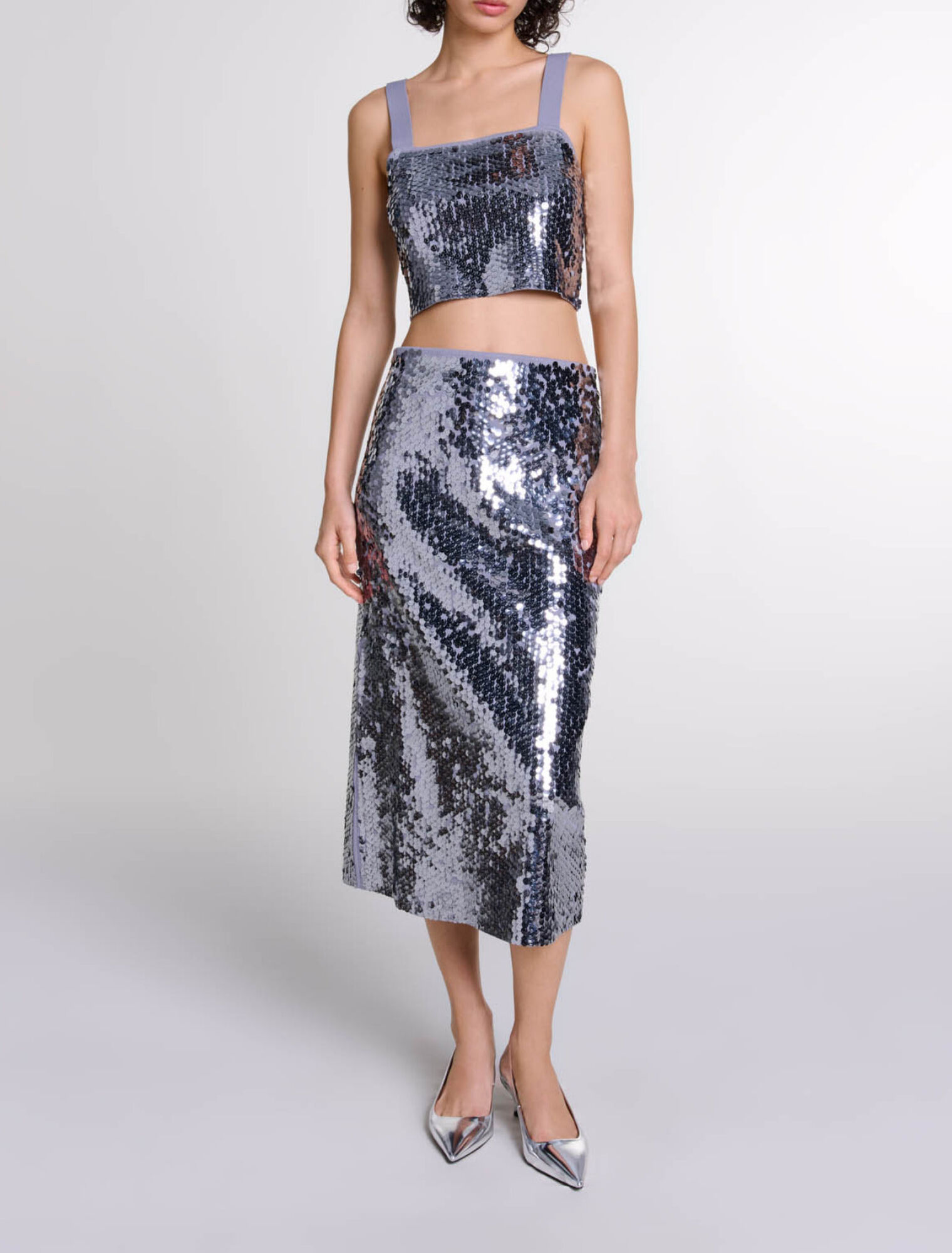 Top con detalle de lentejuelas