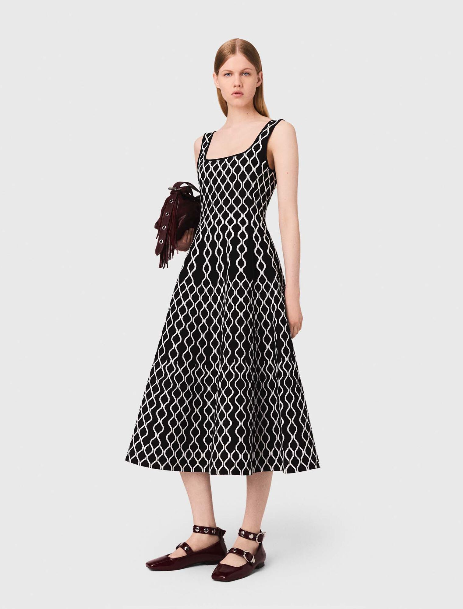 Vestido midi de punto jacquard