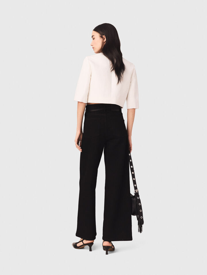 Vaquero recto con bolsillos de parche