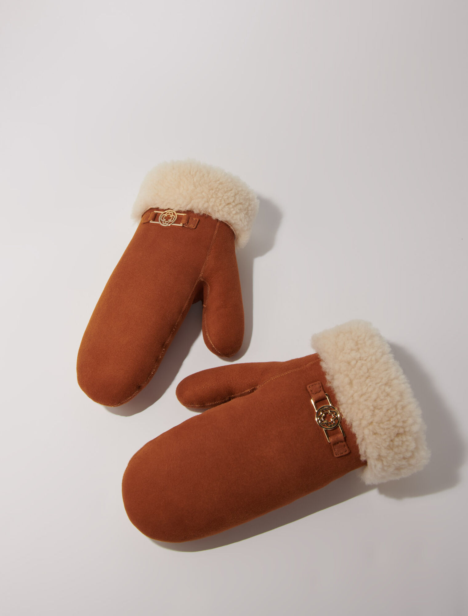 Manoplas de piel de cordero