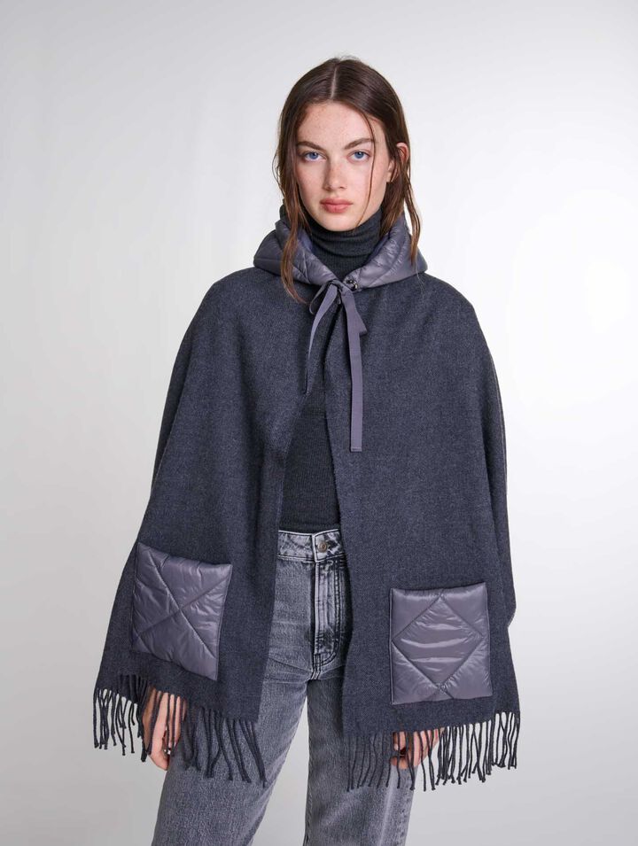 Poncho de lana con capucha