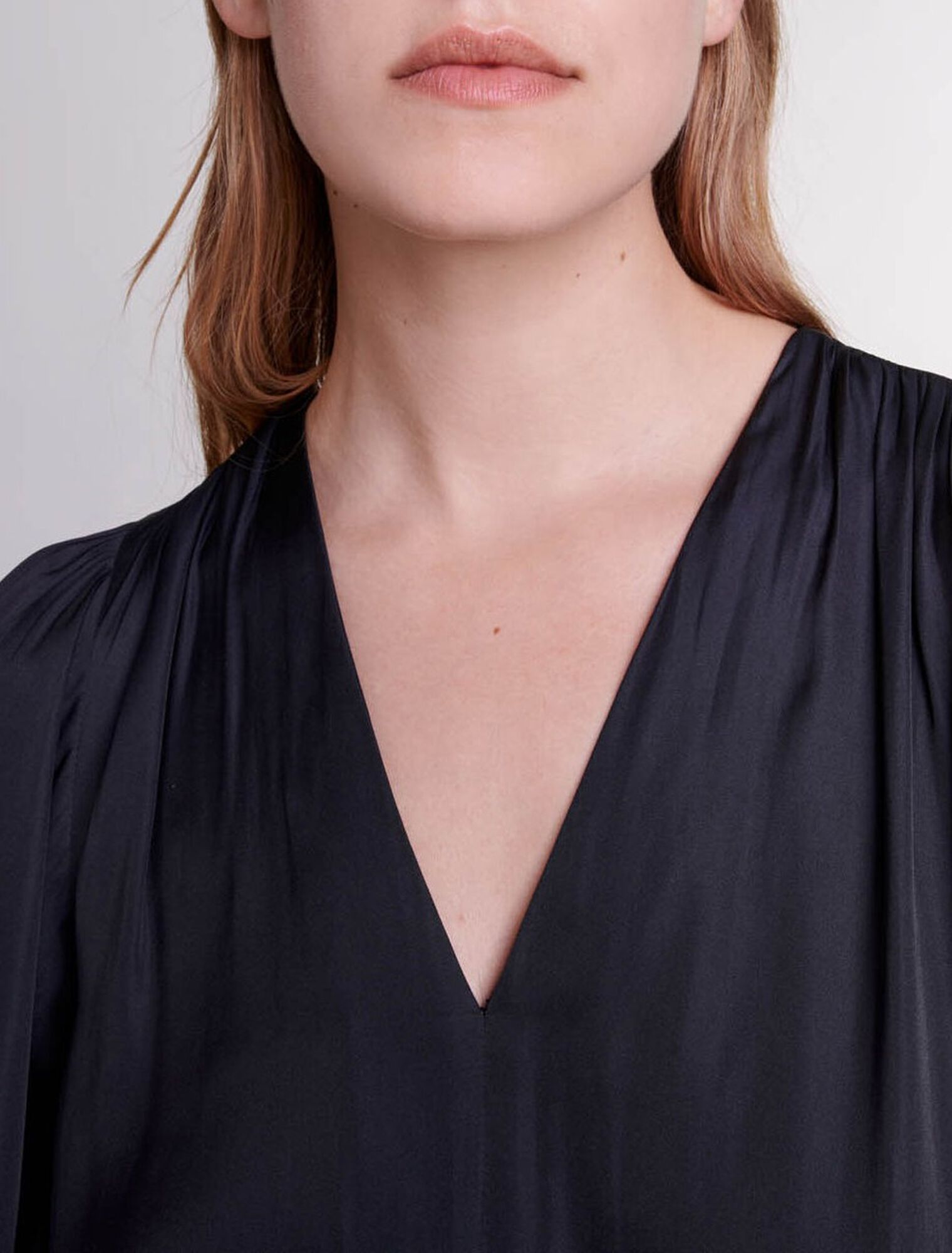 Mono de pantal&oacute;n satinado