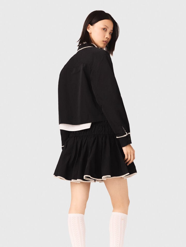 Falda tafetán con detalle de perlas