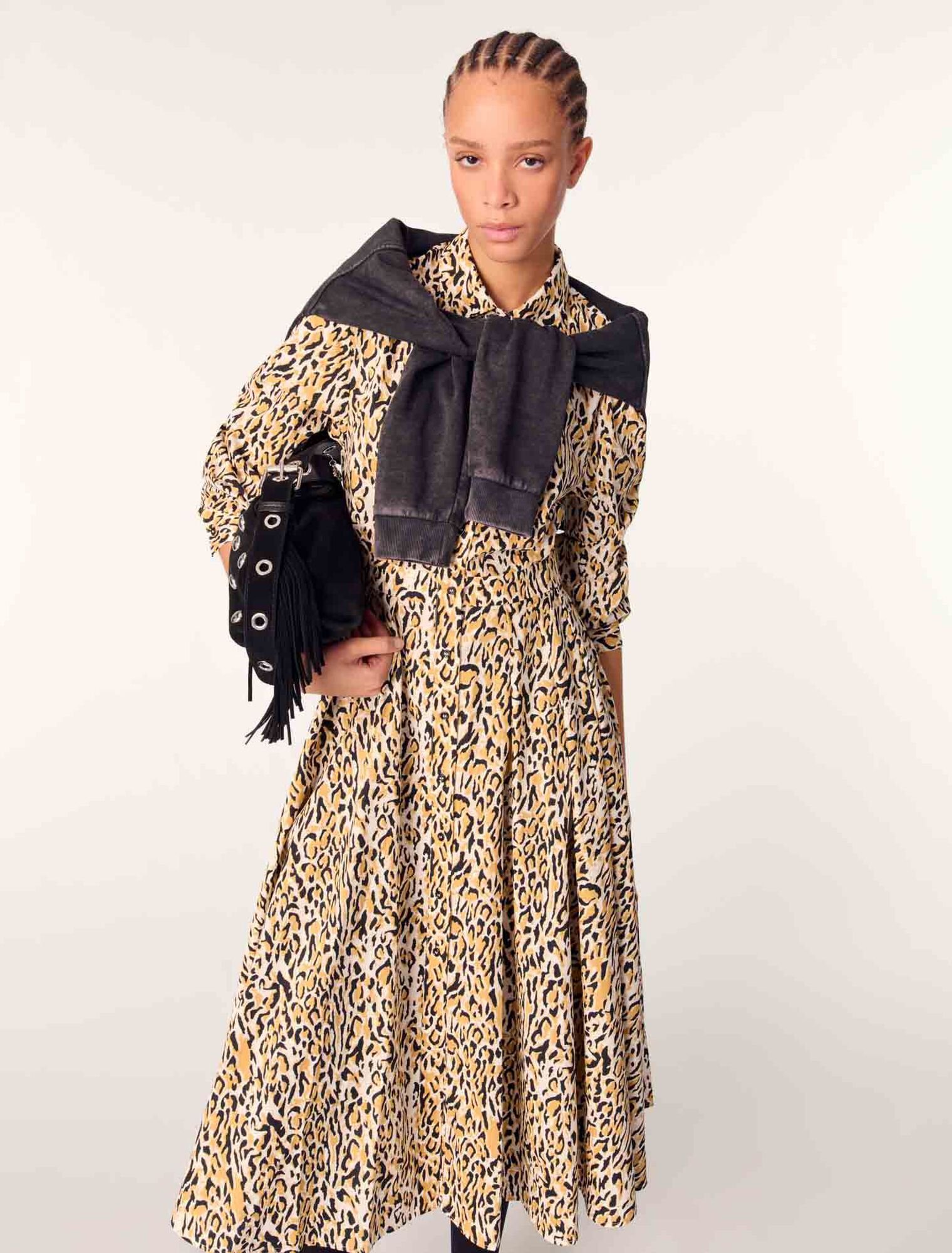 Vestido midi estampado de leopardo