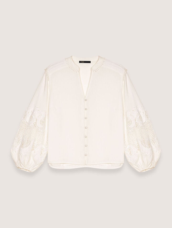 Camisa con mangas bordadas
