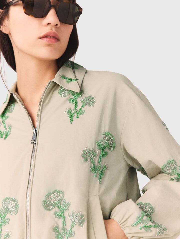 Bomber t&eacute;cnica bordada