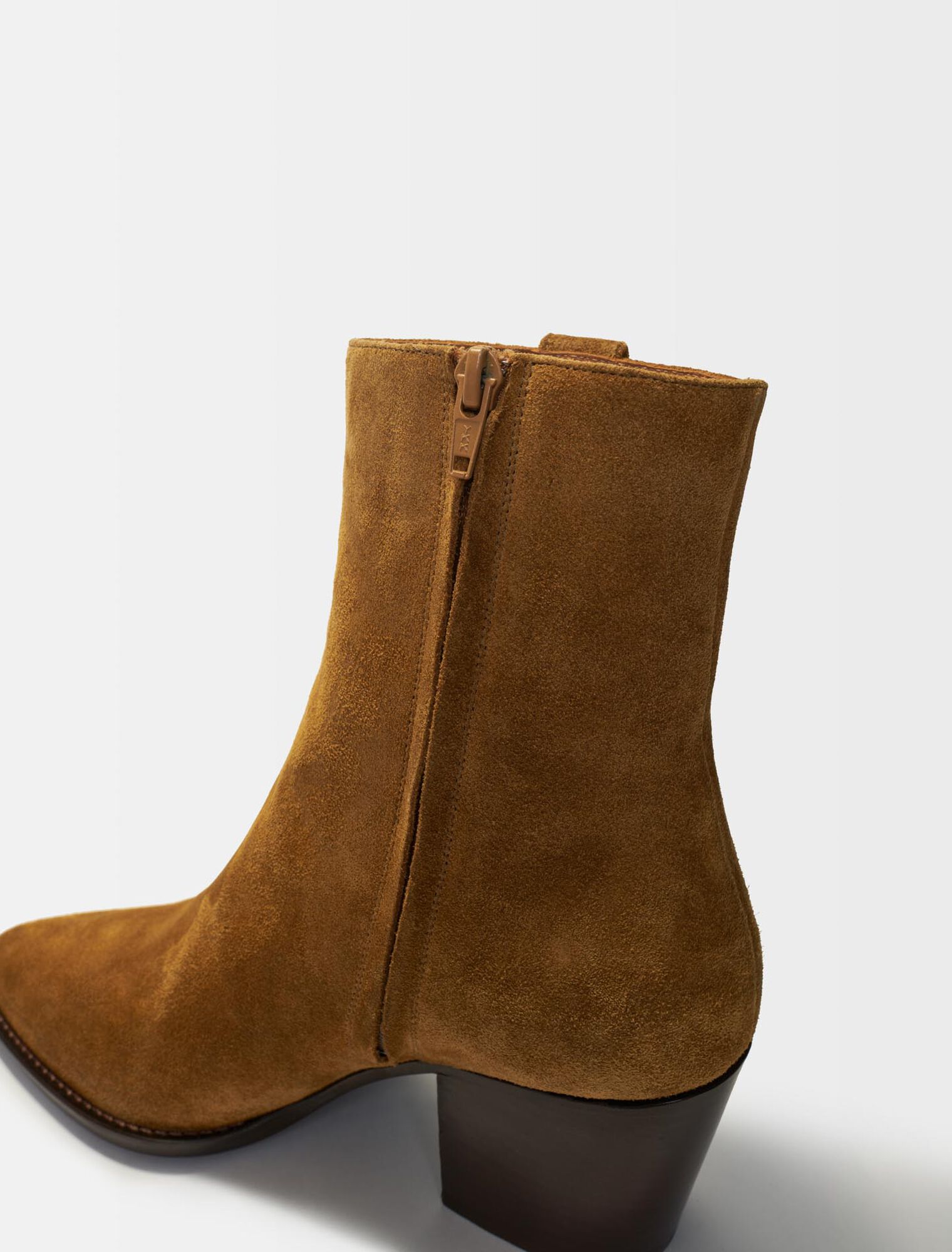 Botas de piel de ante camel