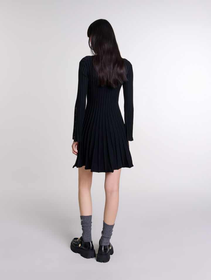 Vestido corto de punto