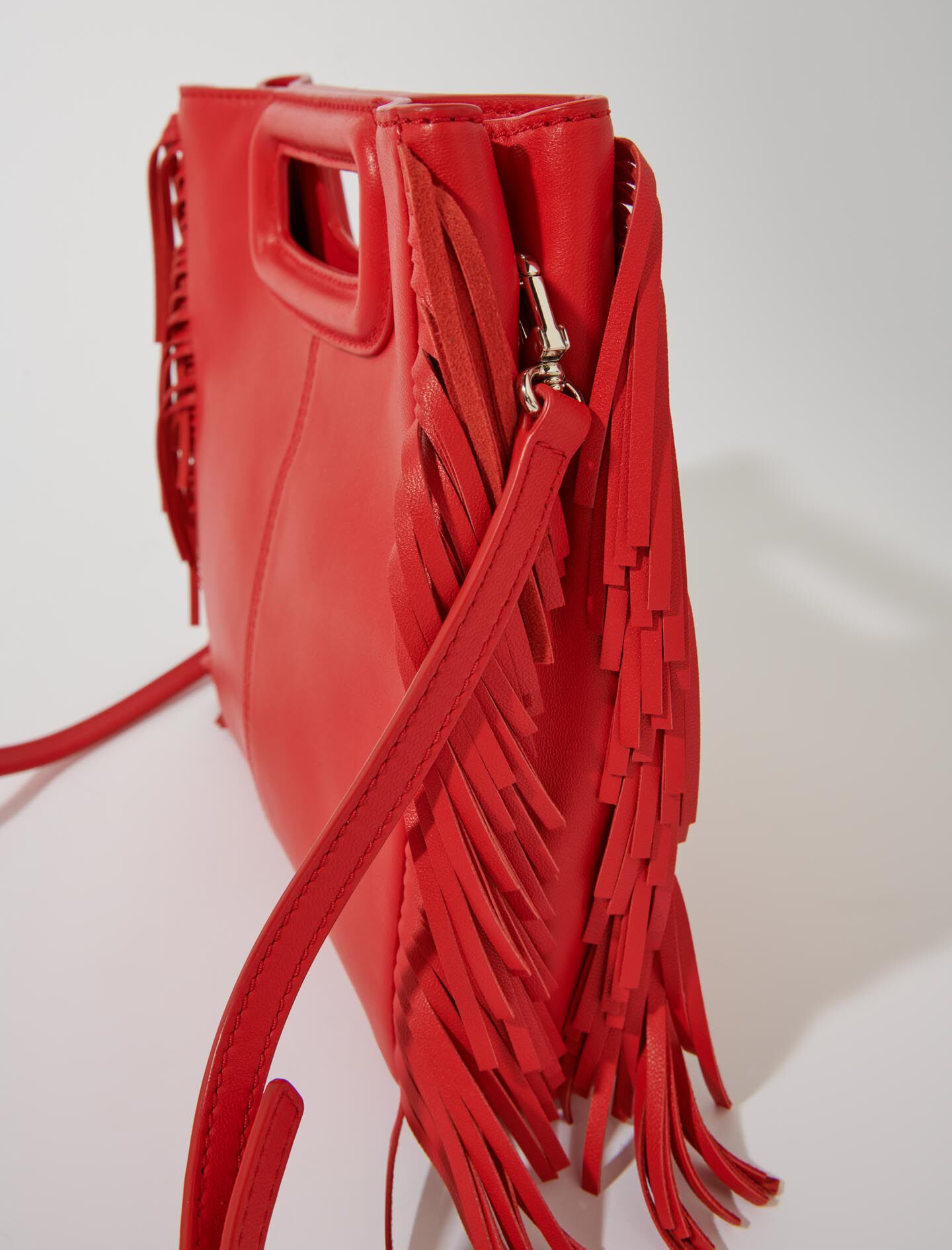 Bolso M con flecos de piel lisa