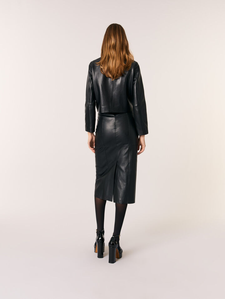 Chaqueta corta de piel
