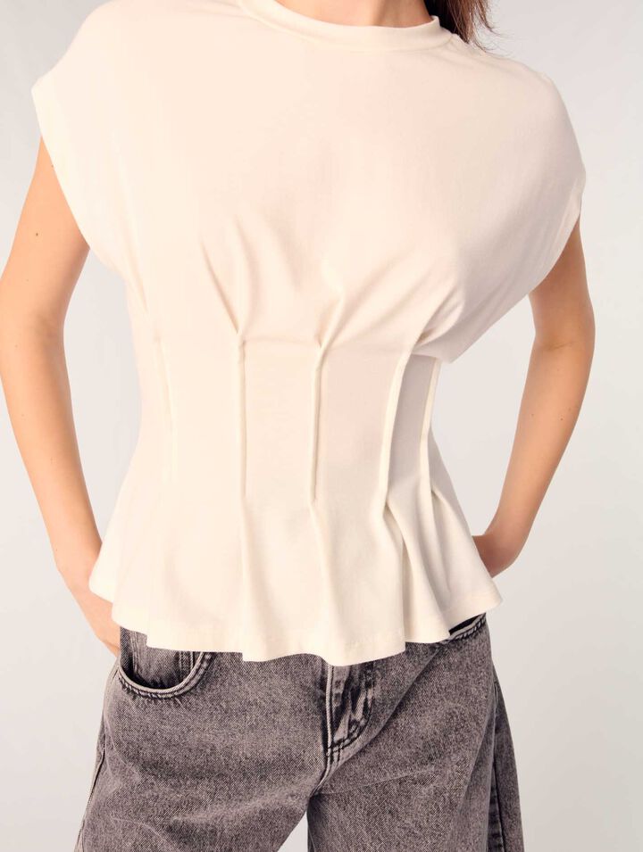 Camiseta con pinzas
