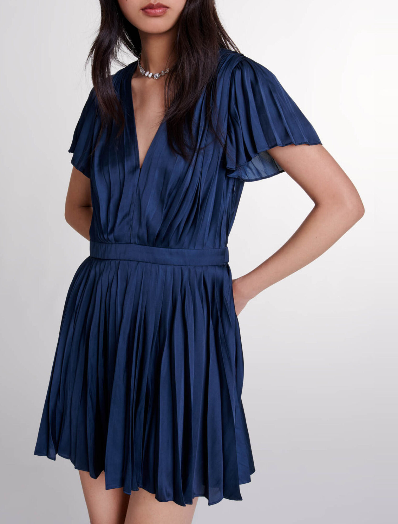Vestido corto plisado 