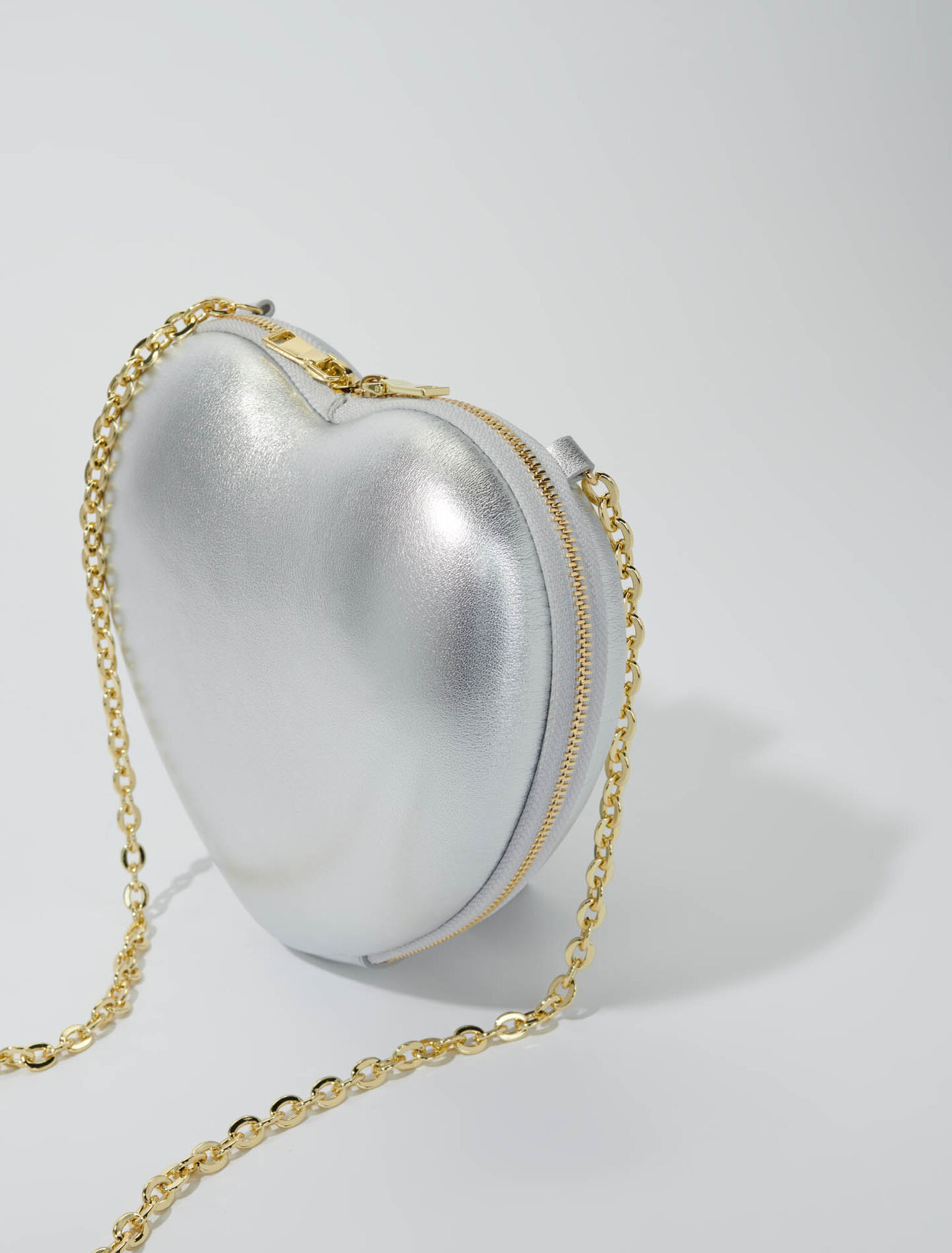 Bolso de corazón de cuero