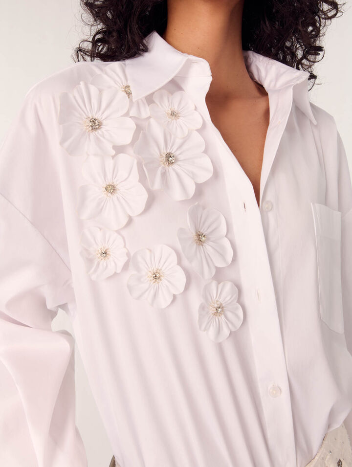 Camisa larga con flores bordadas