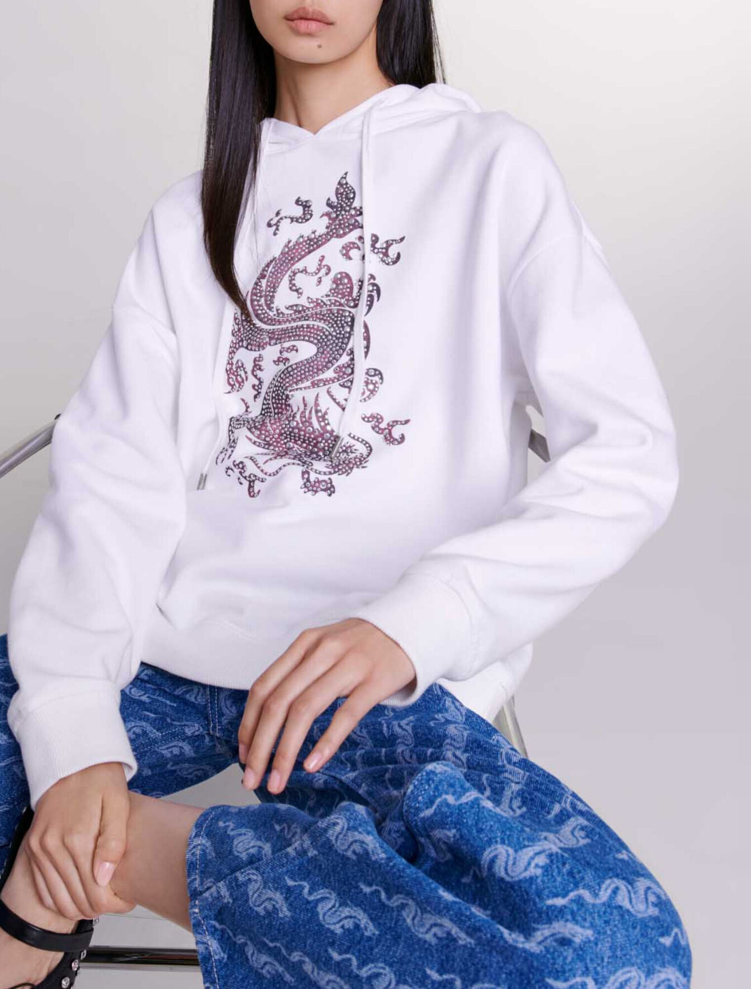 Sudadera oversize con strass