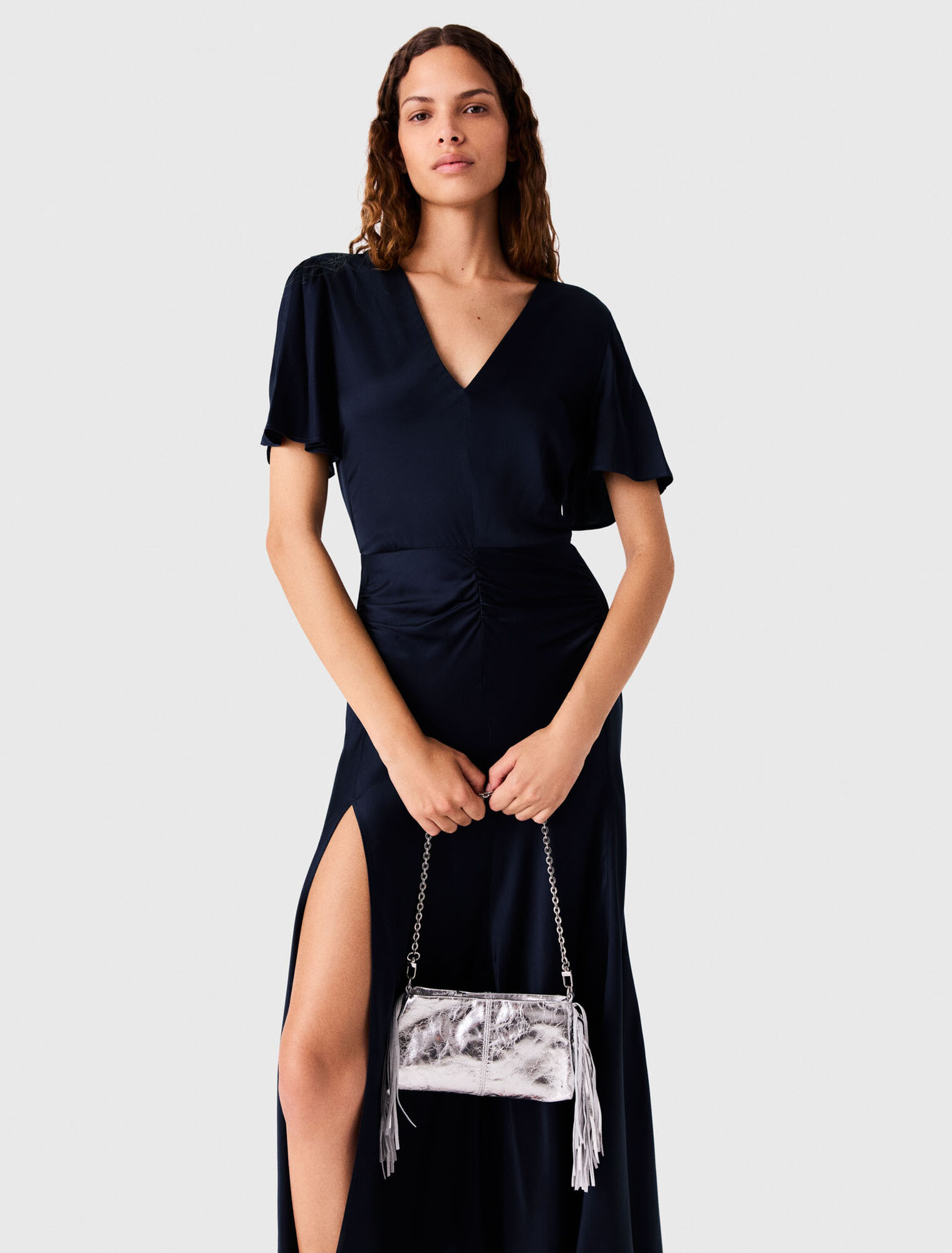 Vestido largo drapeado de sat&eacute;n