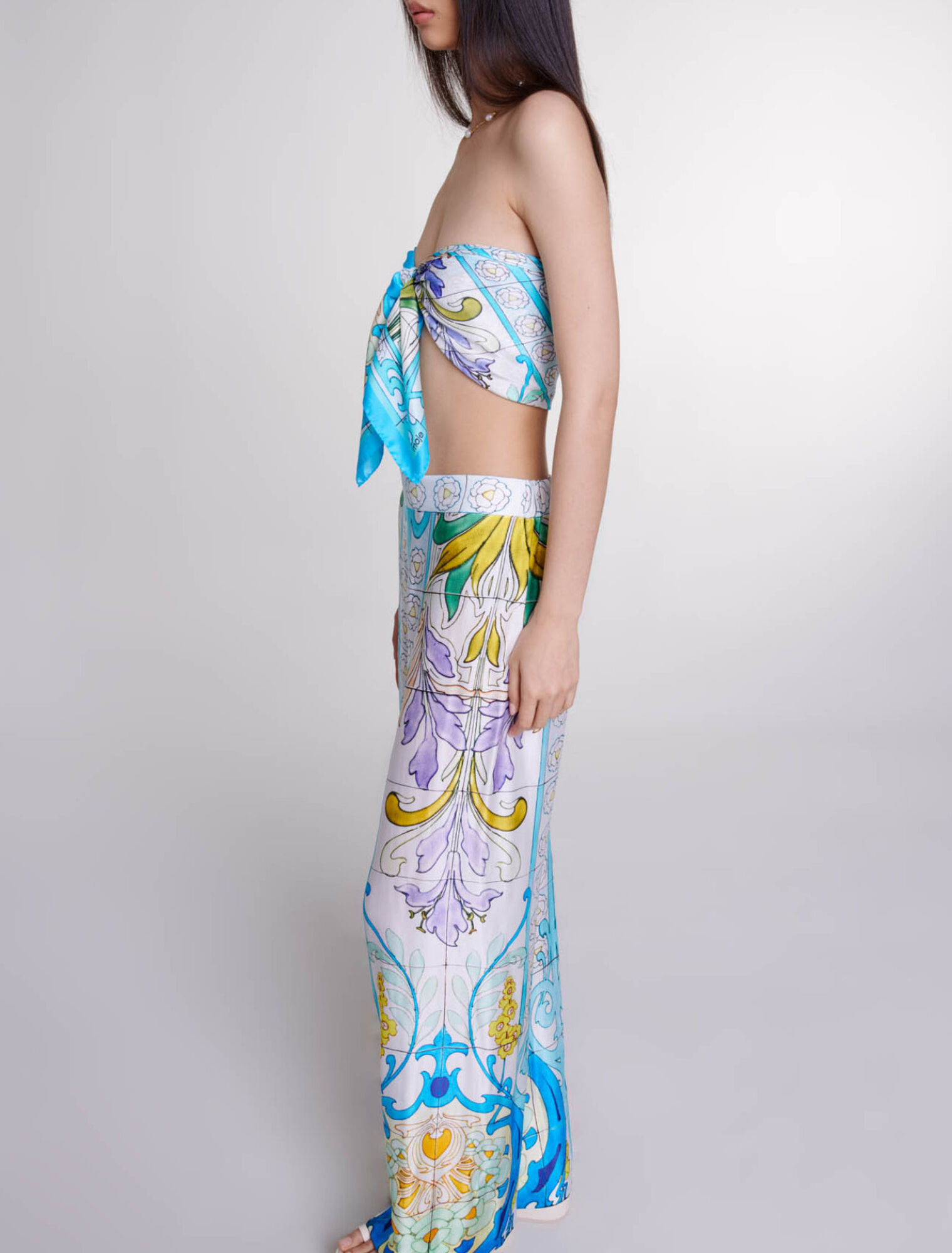Pantalón satinado estampado