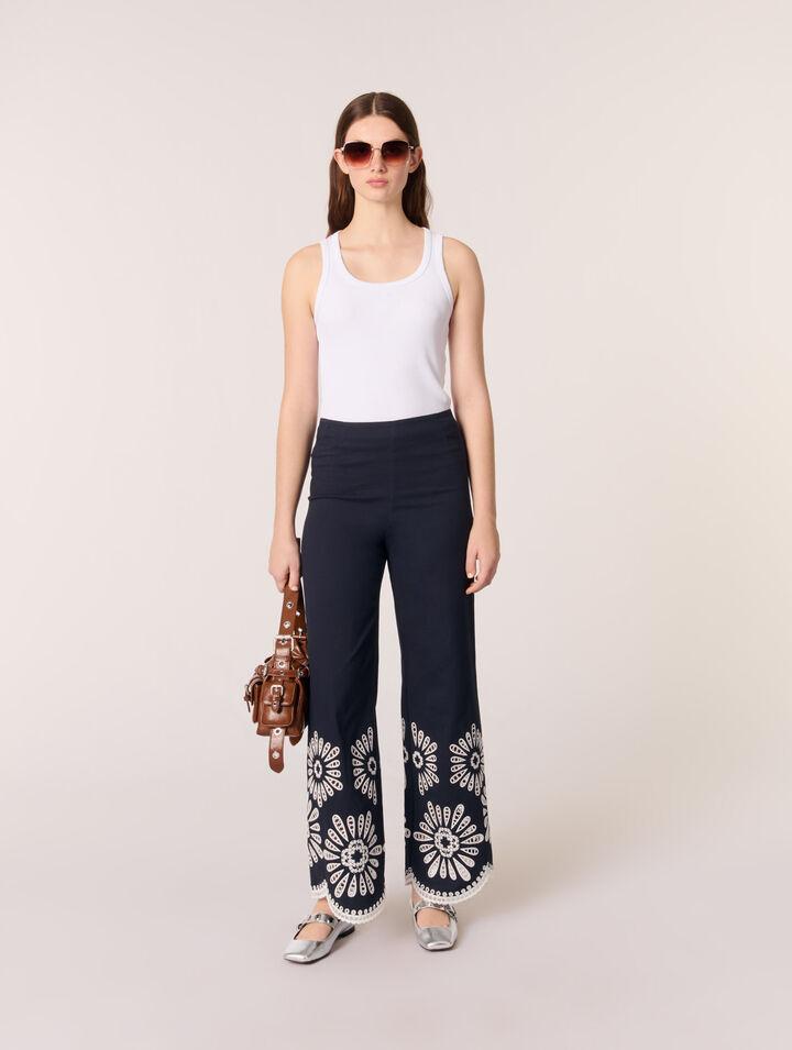 Pantalón con detalles de ganchillo