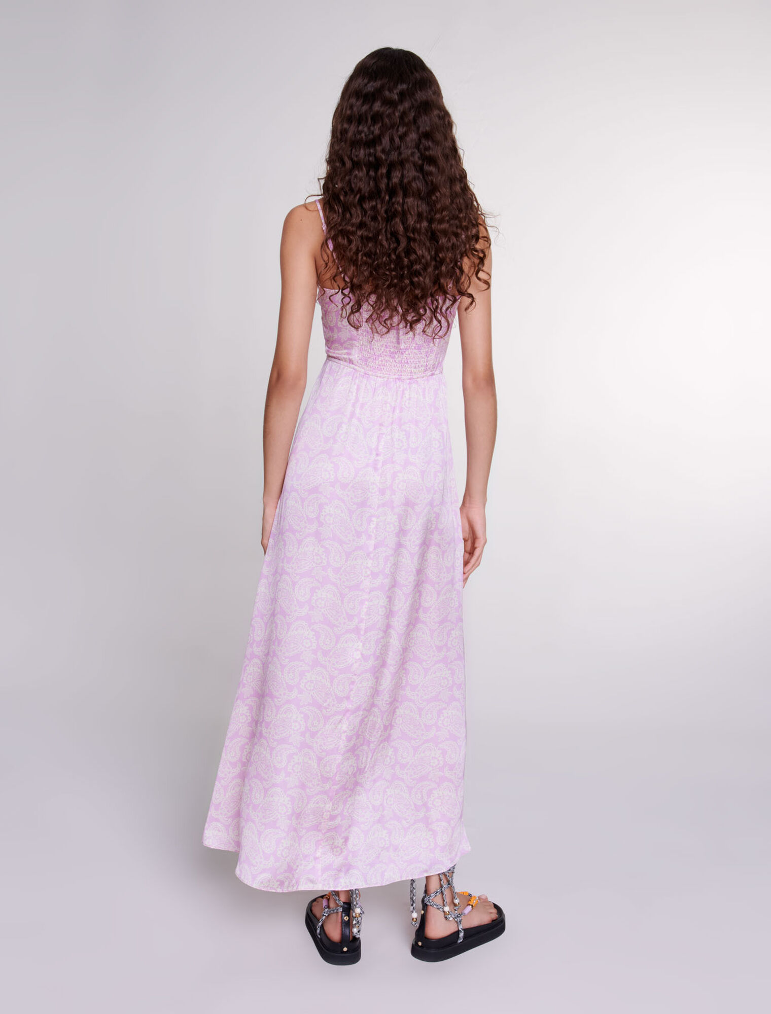Vestido largo con estampado calado