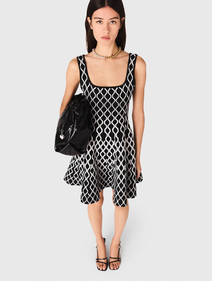 Vestido corto de punto jacquard