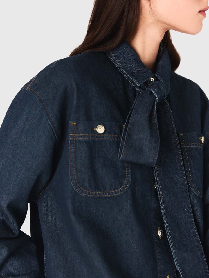 Camisa vaquera con lavallière