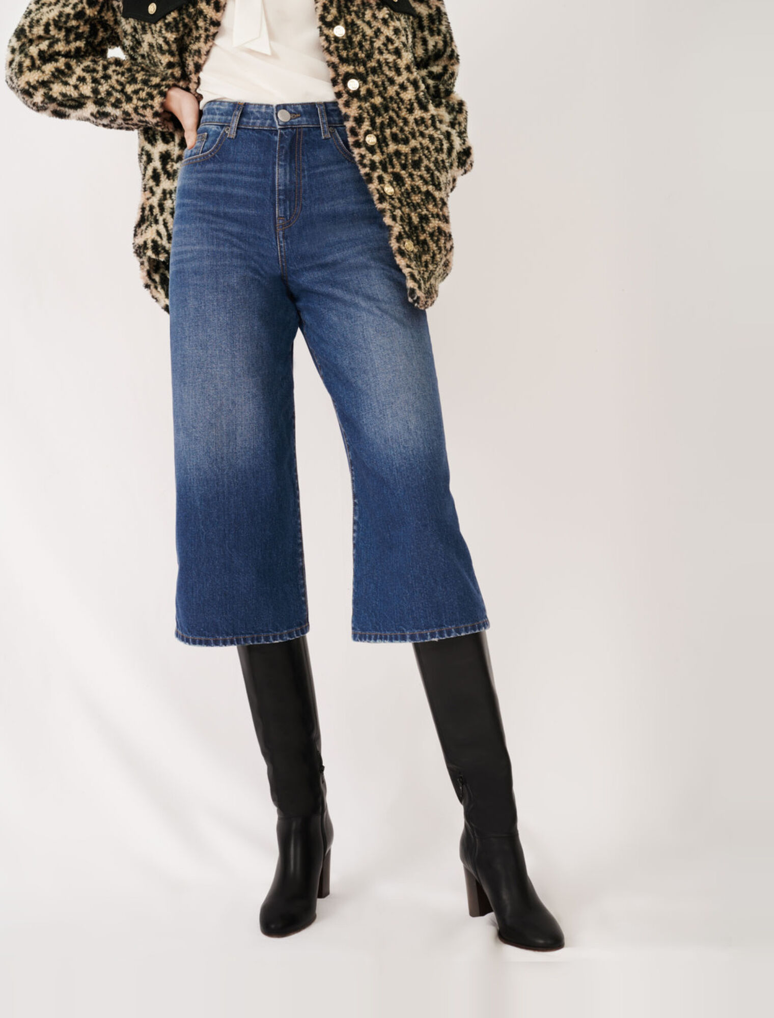 Pantalón vaquero tipo bermuda