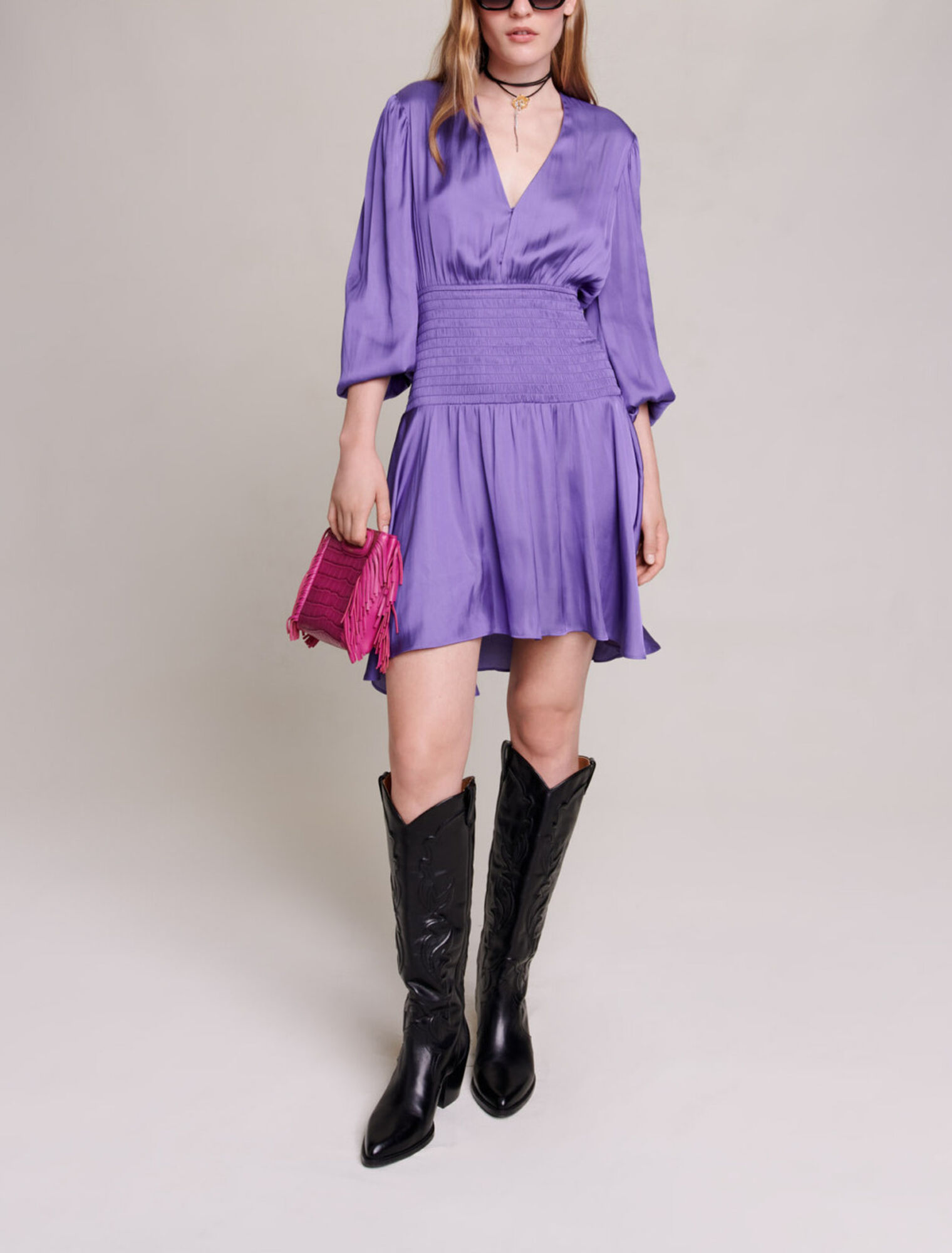Vestido corto satinado