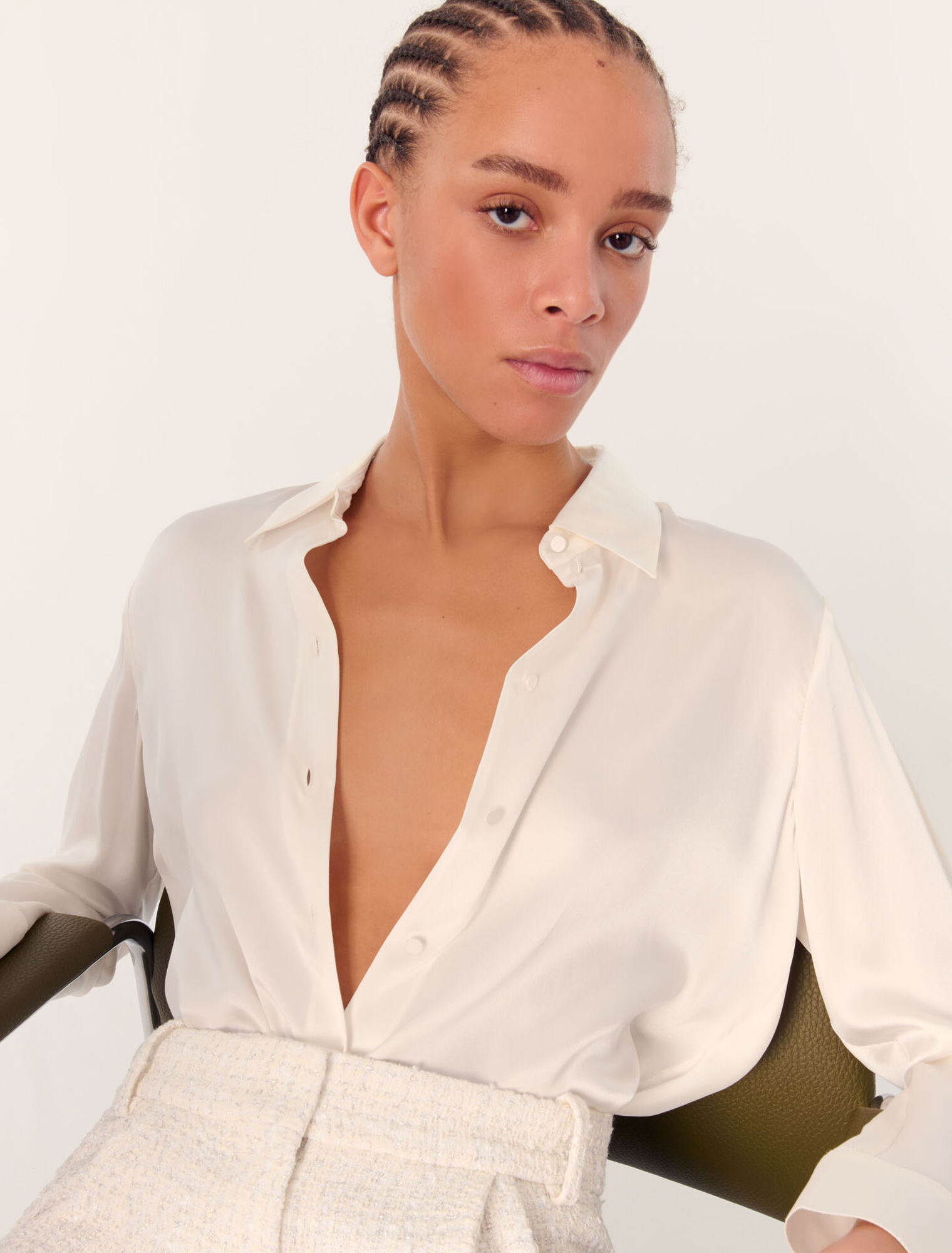 Camisa blanca de seda