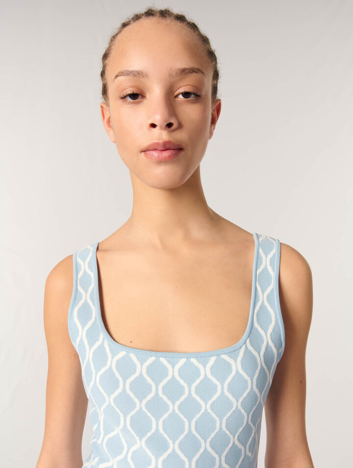 Vestido corto de punto jacquard