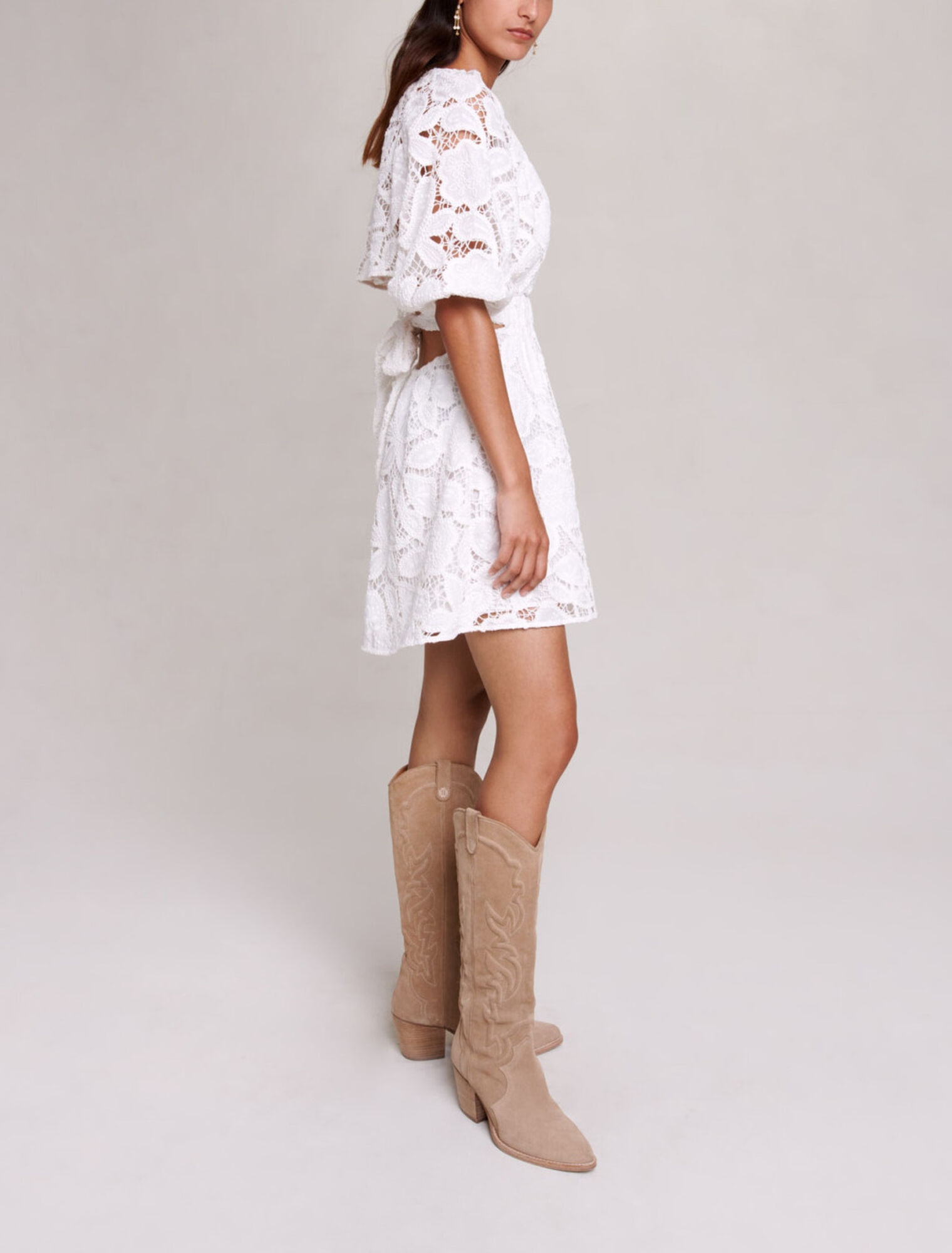 Vestido corto de algodón bordado