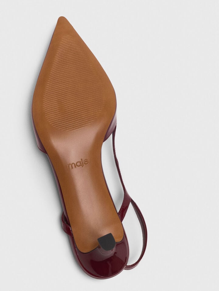 Zapato de tacón slingback de charol