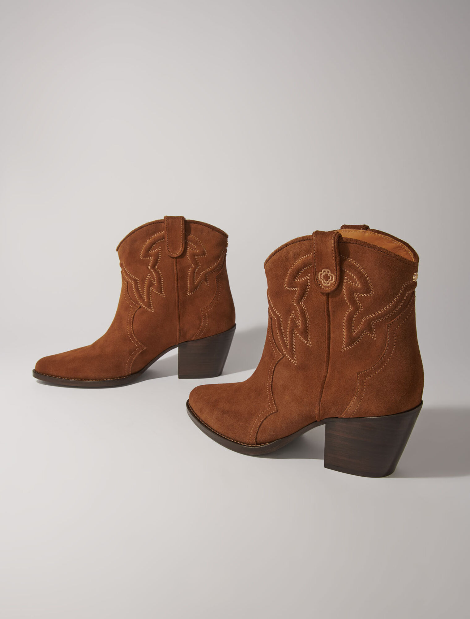 Botines cowboy de ante