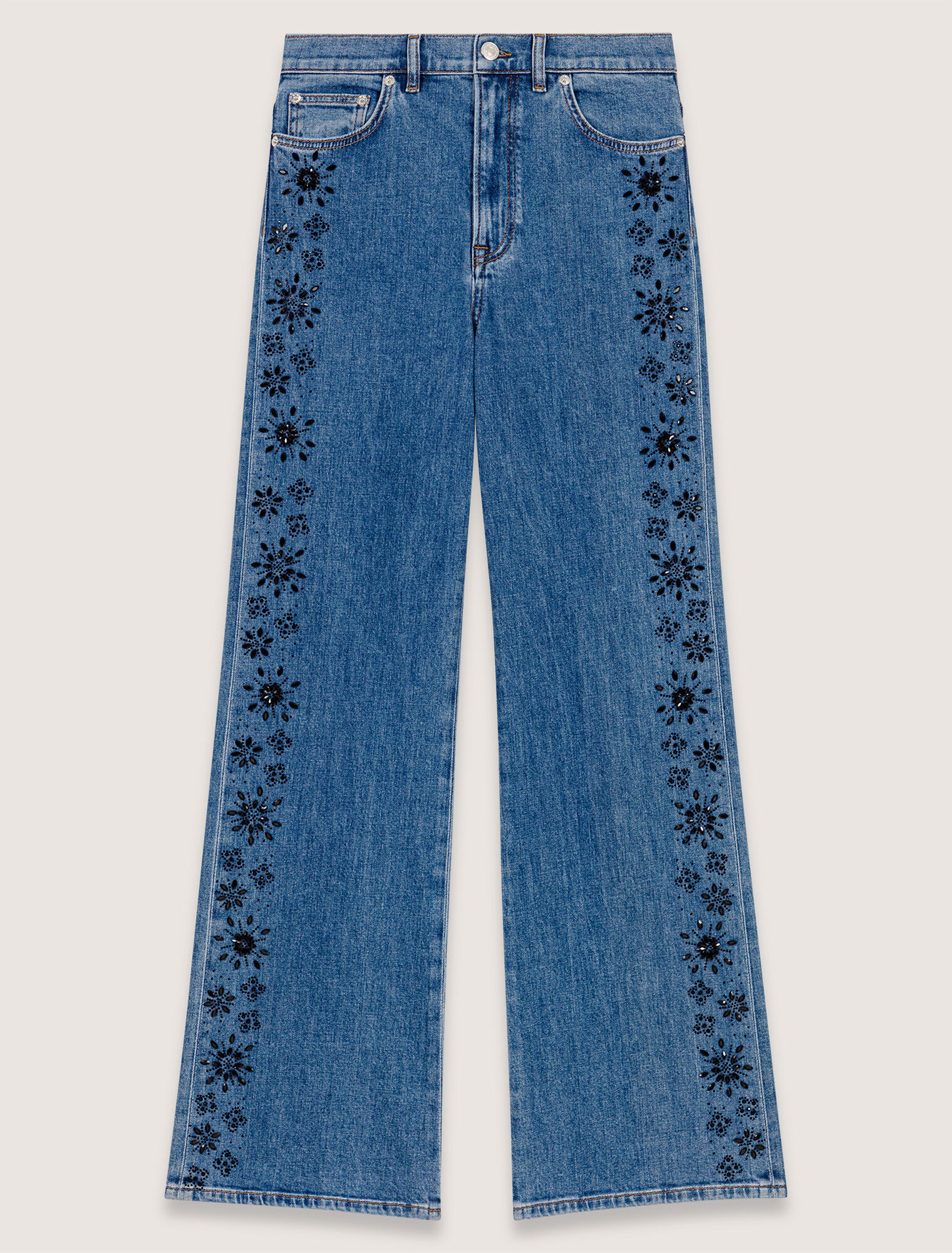 Vaquero bordado con strass