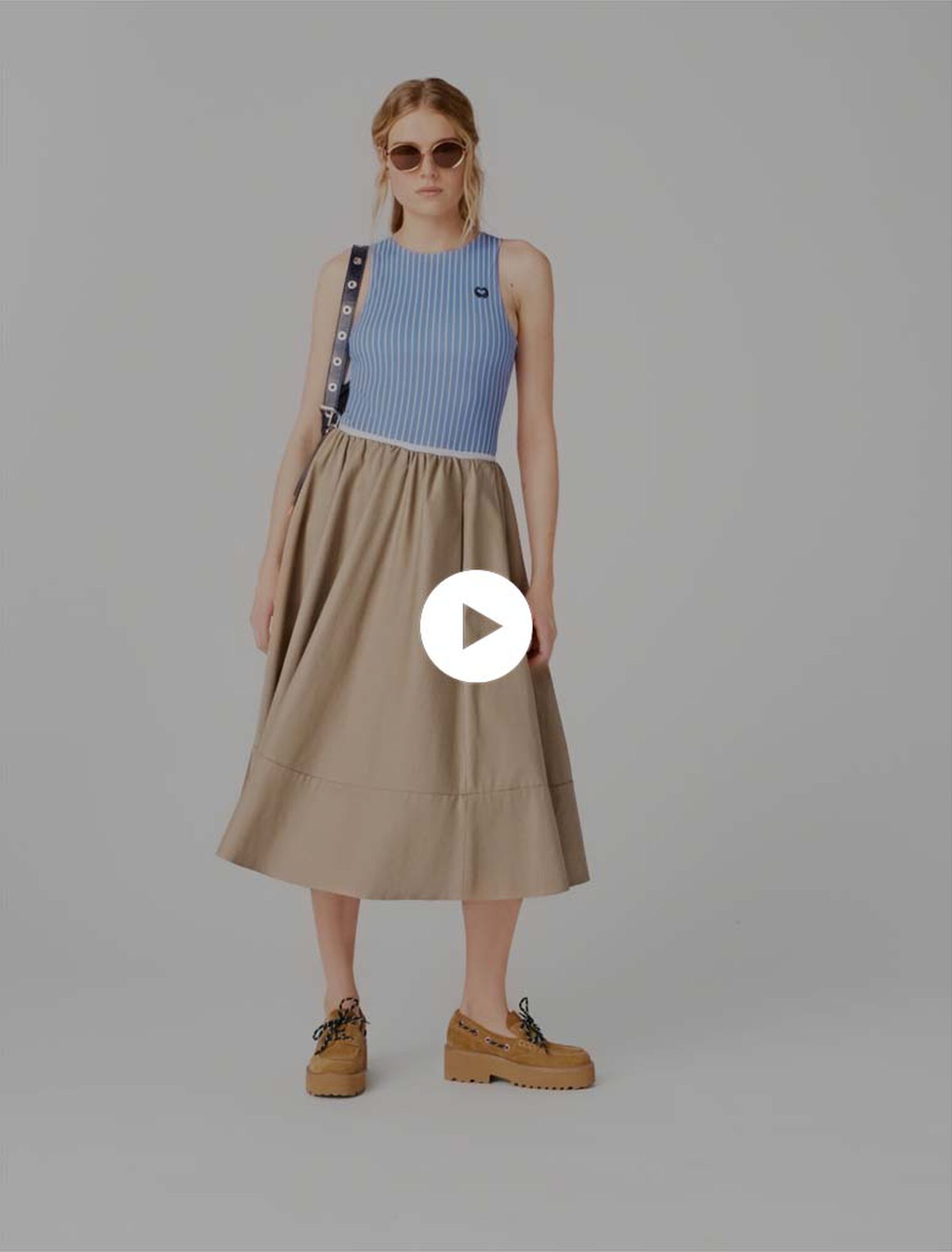 Falda semilarga de algod&oacute;n