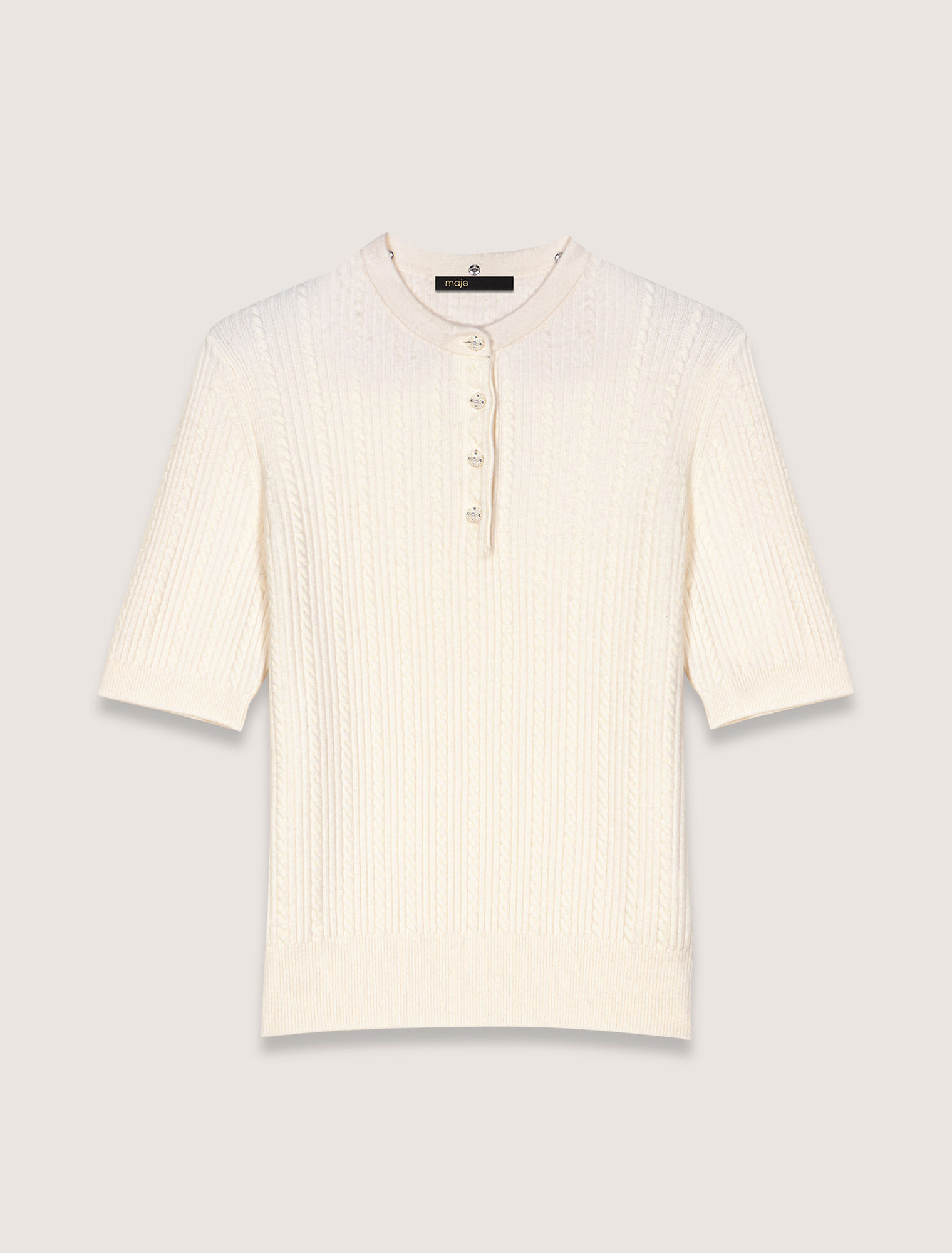 Polo con cuello desmontable
