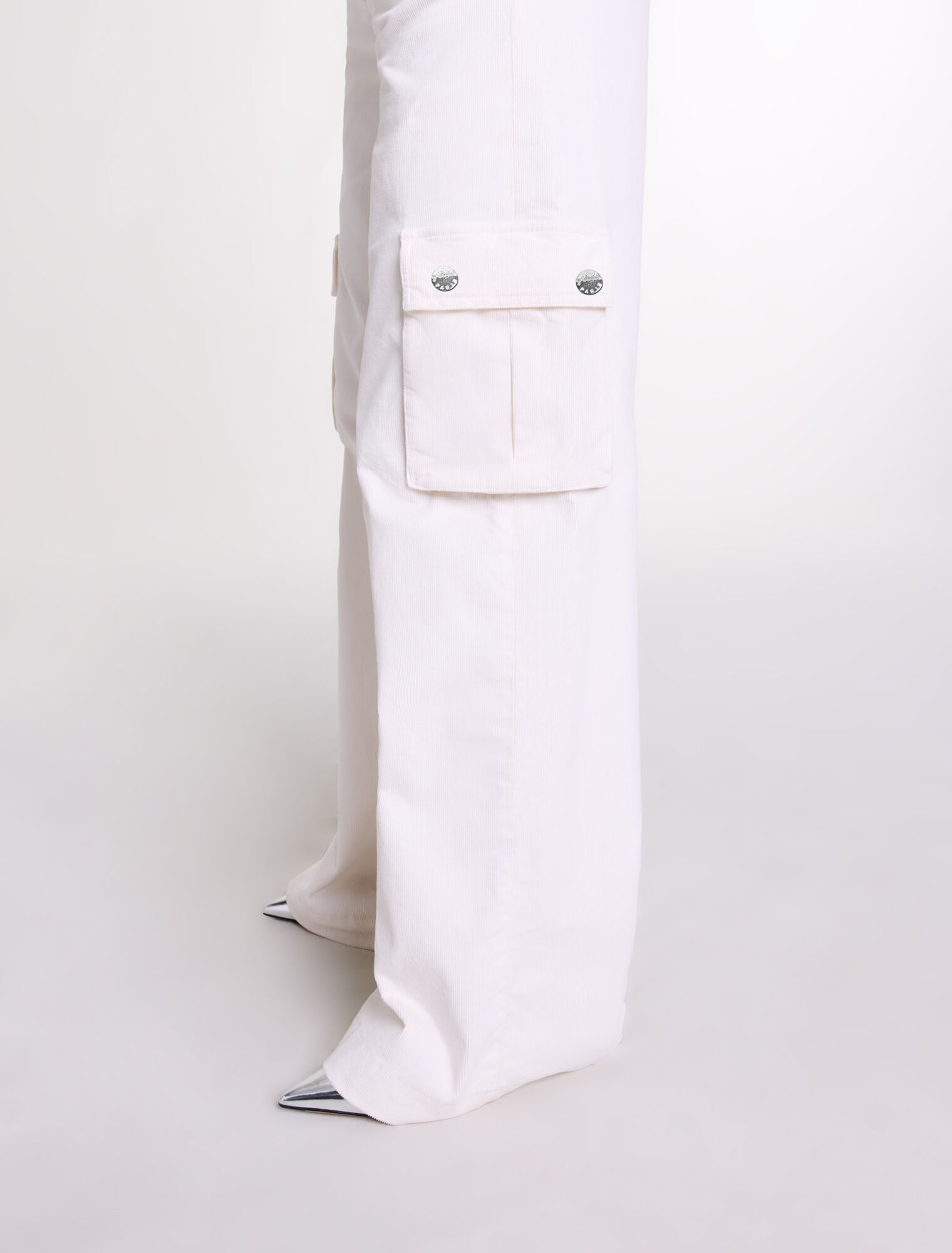 Pantalón cargo de pana