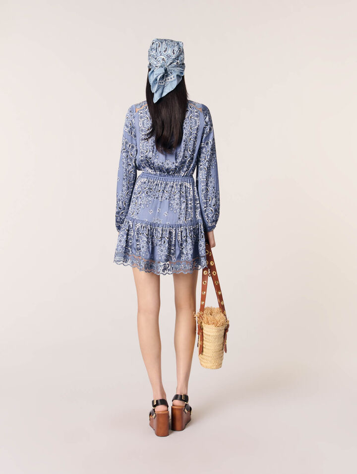 Vestido corto fluido con estampado
