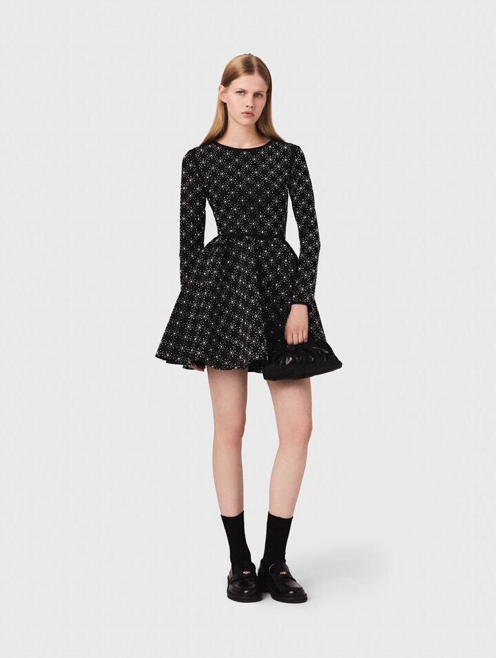 Vestido skater con perlas y strass