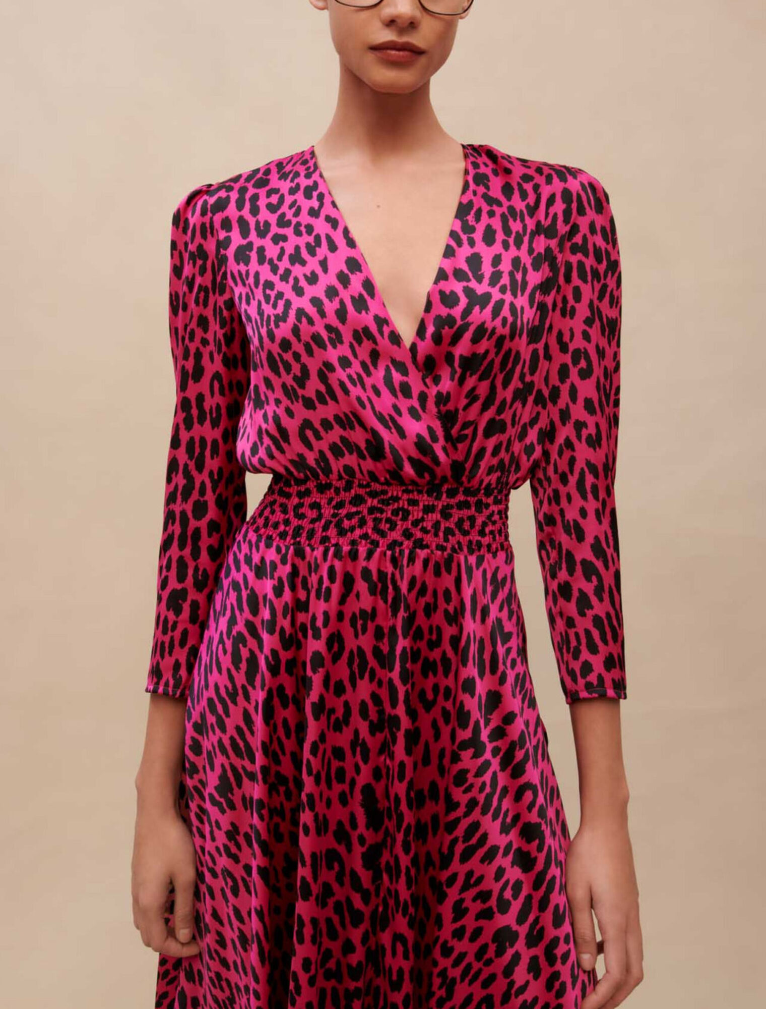 Vestido asimétrico estampado leopardo