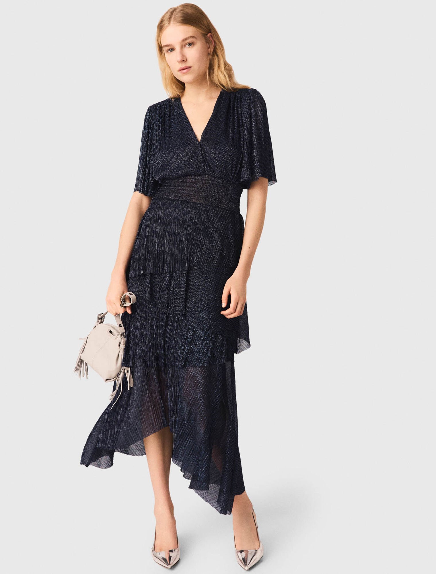 Vestido midi volantes metalizado