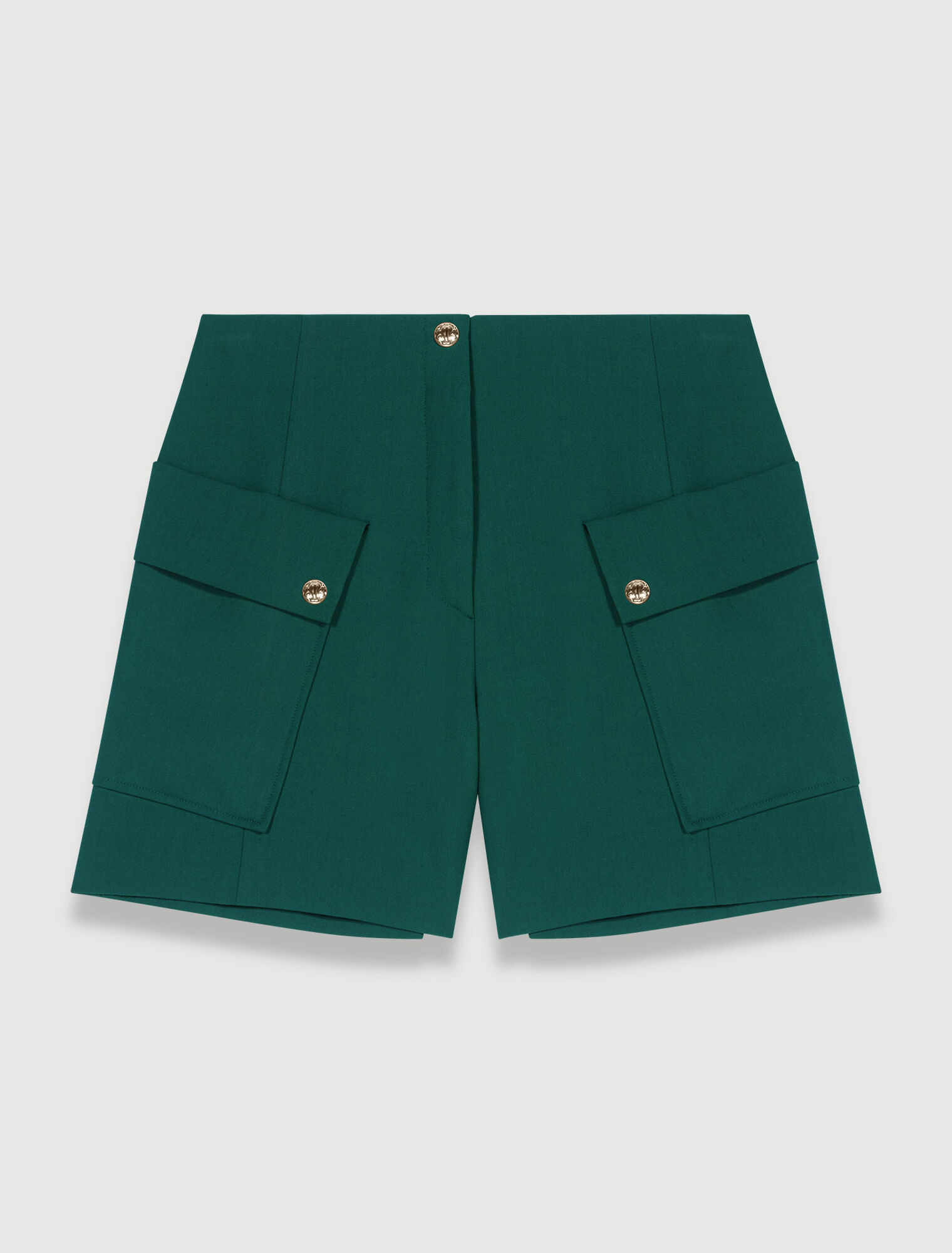 Pantalón corto con bolsillos