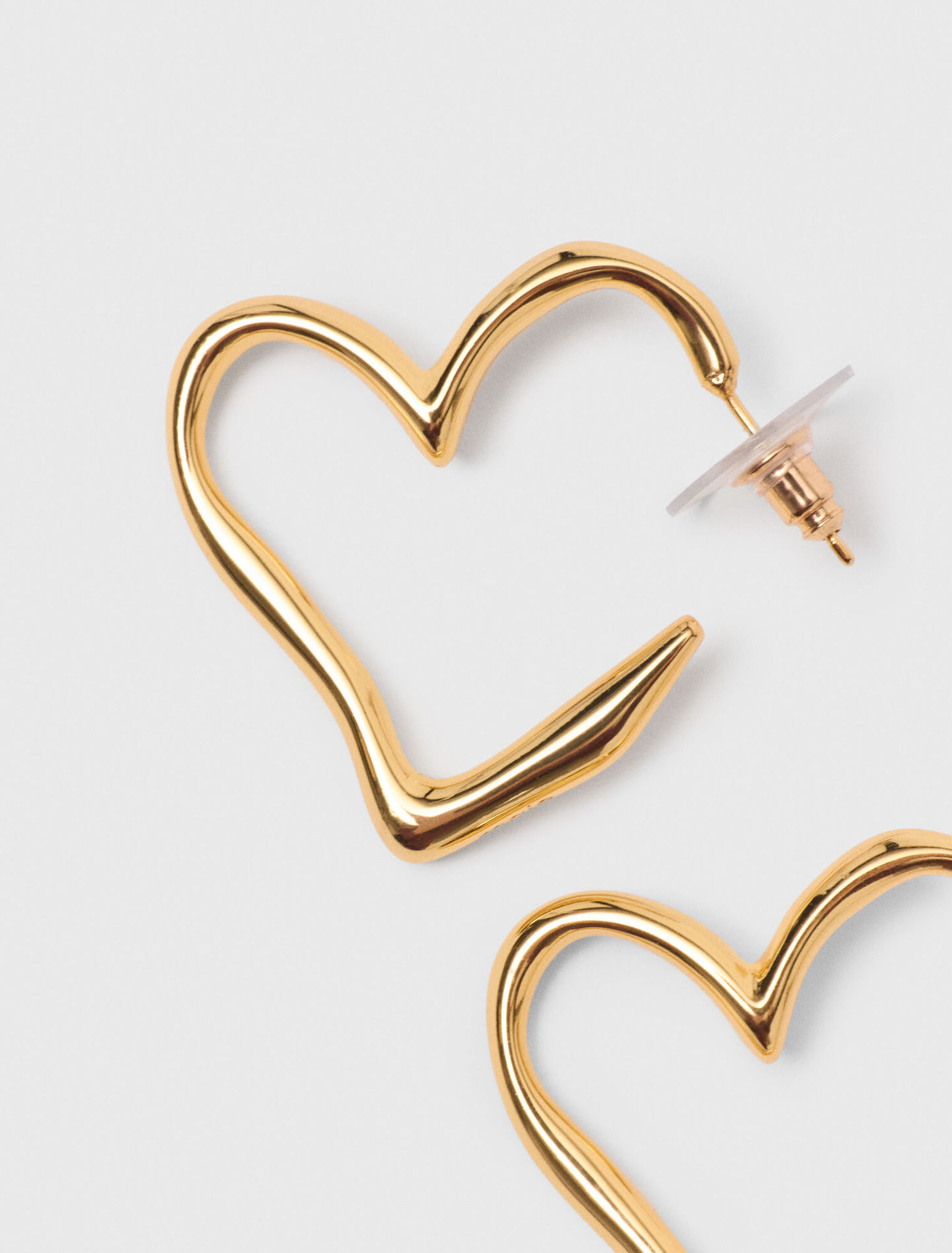 Aros corazón de latón dorado