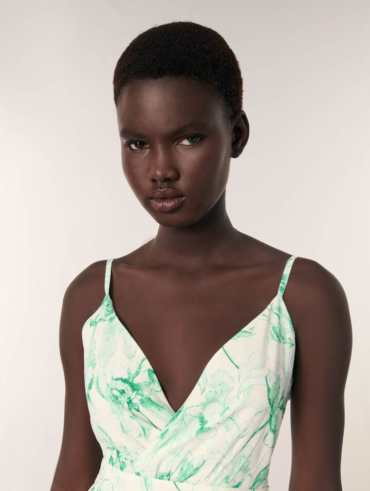 Vestido largo estampado con volantes