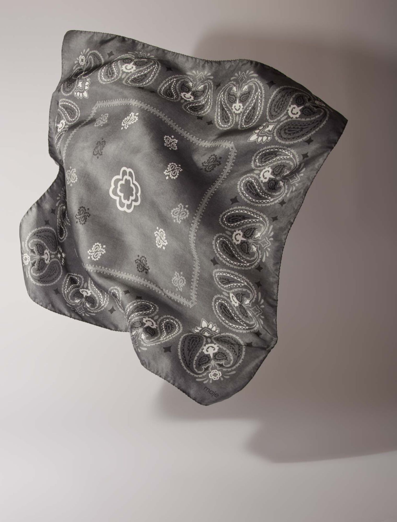 Bandana de seda